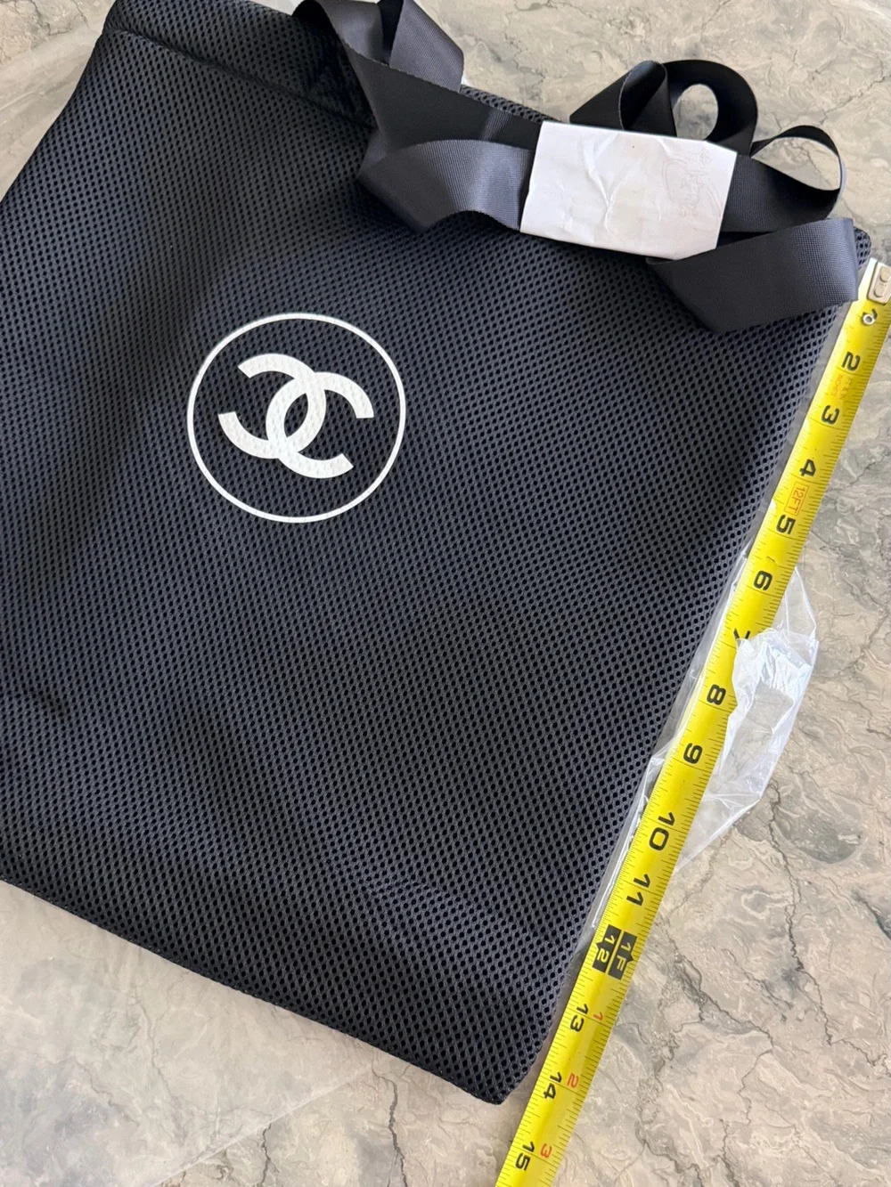 CHANEL authentic new